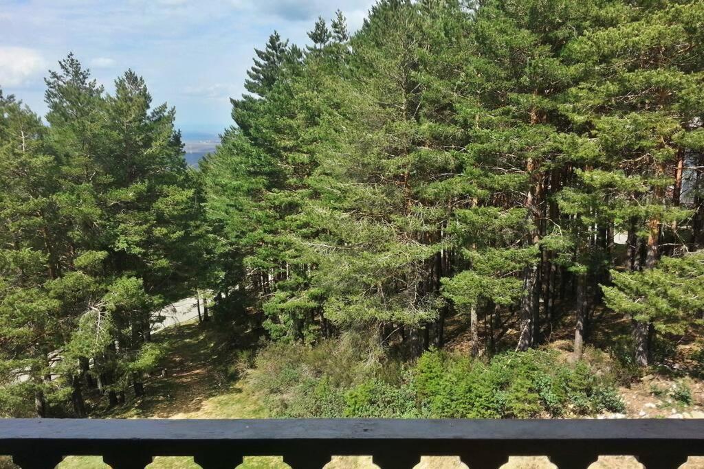 Апартаменти El Ultimo Rincon, Duplex Con Piscina Climatizada La Pinilla  Екстер'єр фото